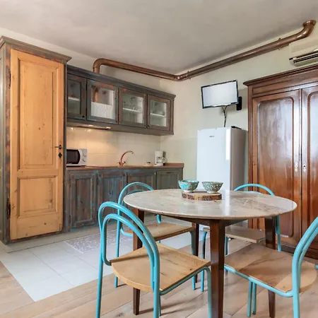 Apartment Borgo Al Sole By Wonderful Italy Puegnago del Garda